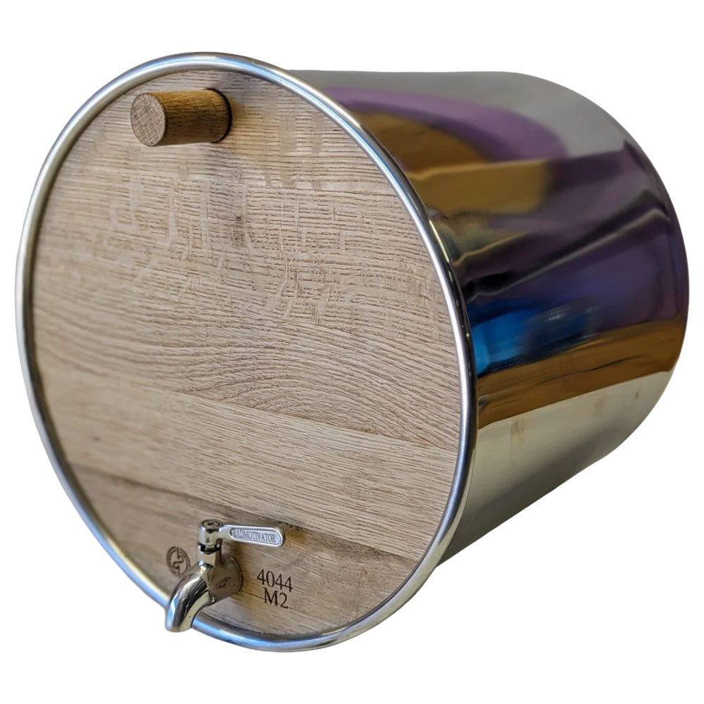 BADMOTIVATOR Legacy American Oak 19L Barrel Including Stand
