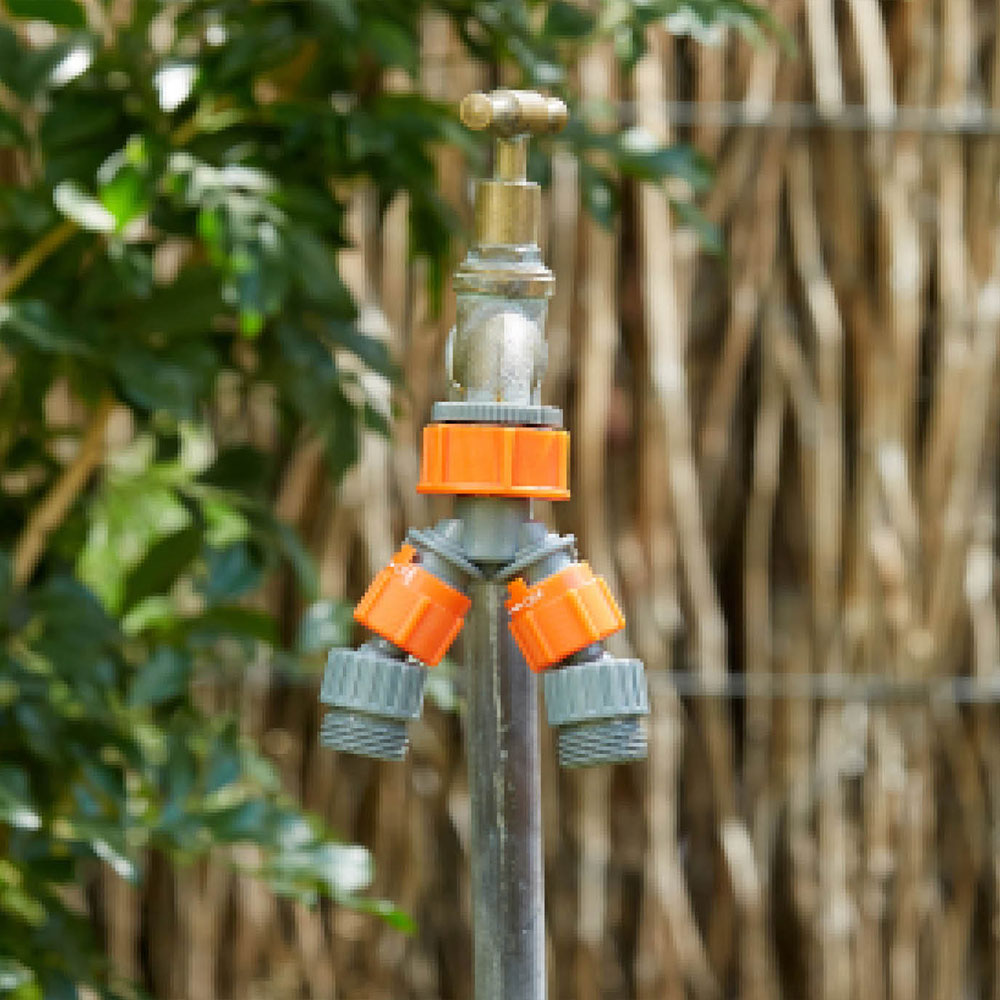 POPE Plastic 2 Way Swivel Tap - Threaded