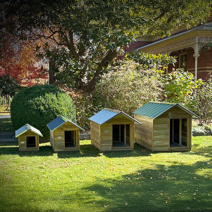 STEEL CHIEF Timber Dog Kennel (Gable Roof)